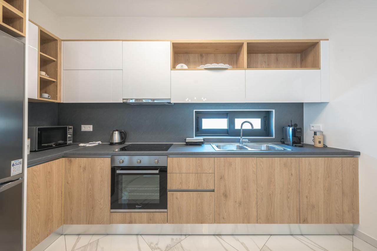 Newly Renovated Apt In The Heart Of Kerameikos Ateny Zewnętrze zdjęcie