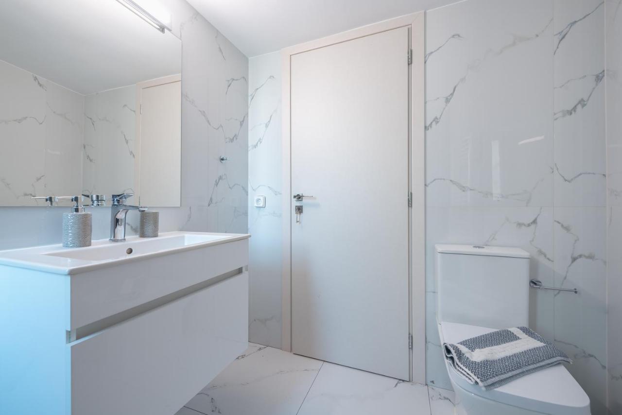 Newly Renovated Apt In The Heart Of Kerameikos Ateny Zewnętrze zdjęcie